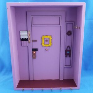 Key Holder，Friends TV Show Merchandise Cute Key Holder for Wall, Entryway